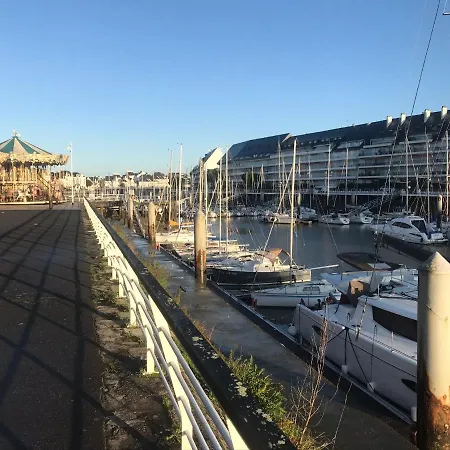 Appartement Neuf , à 2 Pas De La Et Du Port