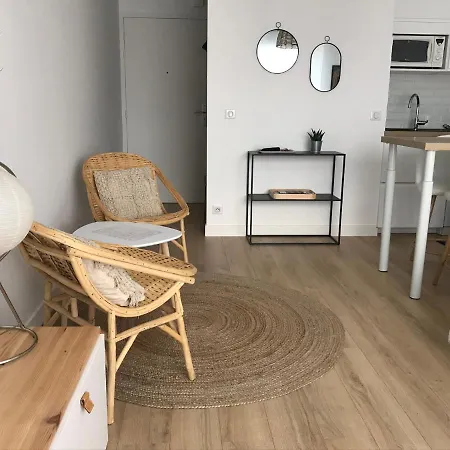 Appartement Neuf , à 2 Pas De La Et Du Port
